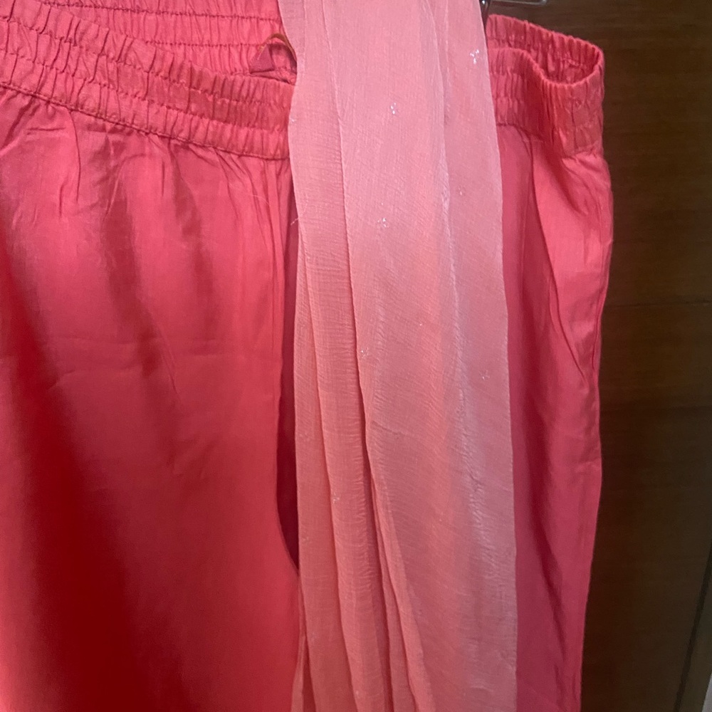 Beautiful Kurta set - 3 piece - Picture 9 of 9